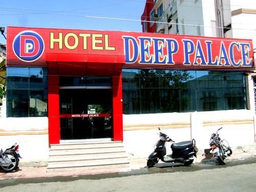 Hotel Deep Palace Near Bus Stand Udaipole Удайпур Екстер'єр фото